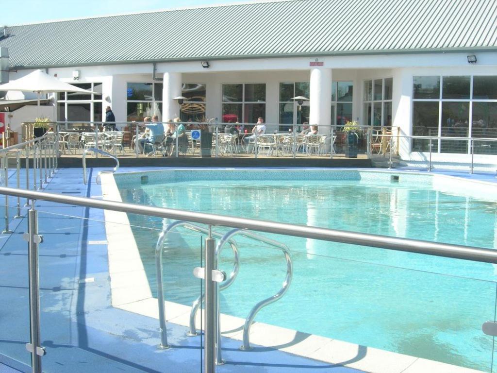 Rydal 13 Hotel Flookburgh Exterior photo